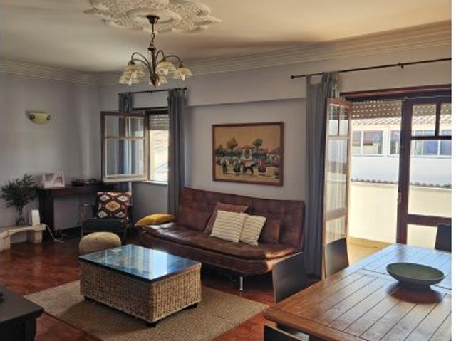 Apartamento alugar em Visconde da Luz, Cascais