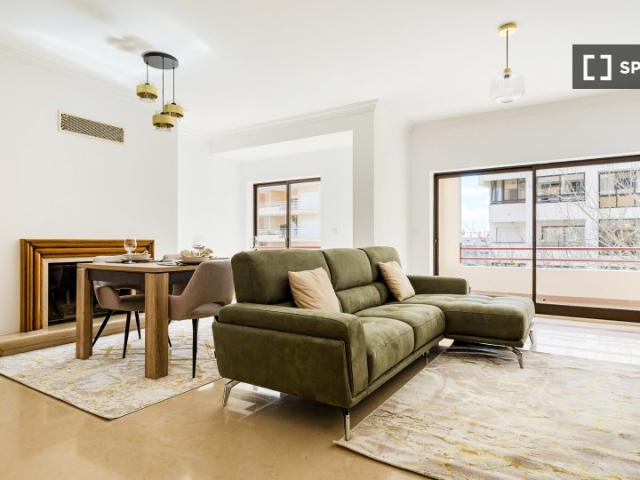 Apartamento alugar em Bairro do Rosário, Cascais