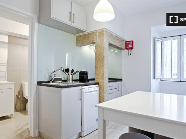 Apartamento alugar em São Francisco Xavier, Lisboa