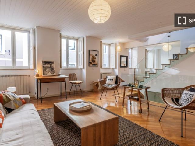 Apartamento alugar em Misericórdia, Lisboa