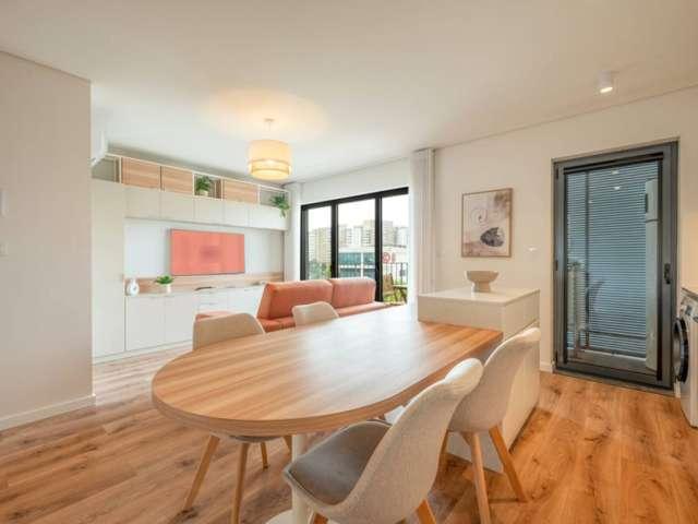 Apartamento alugar em Alta de Lisboa, Lisboa