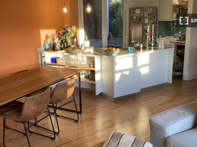 Apartamento alugar em Quinta do Loureiro, Lisboa