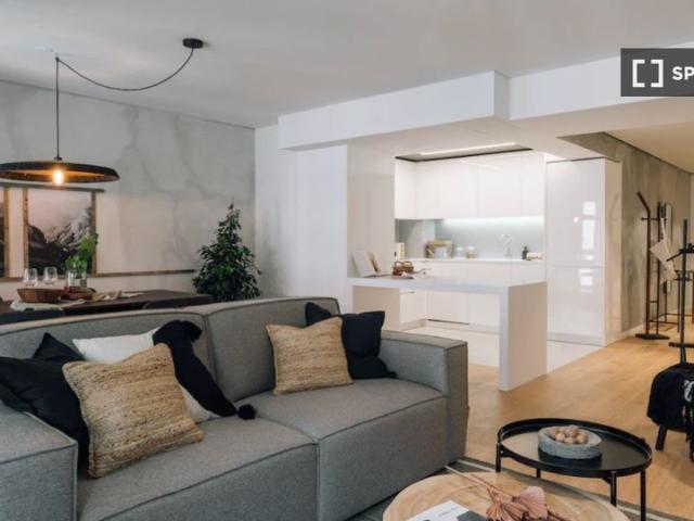 Apartamento alugar em Santo António, Lisboa