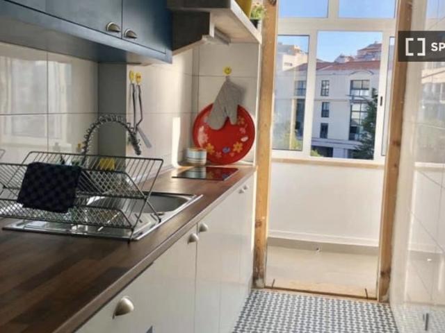 Apartamento alugar em Bairro de Campolide, Lisboa