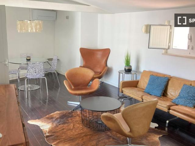 Apartamento alugar em Santa Maria Maior, Lisboa