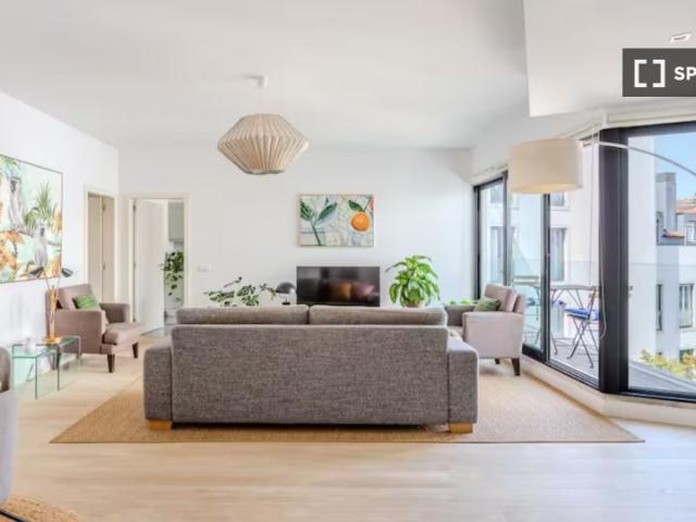 Apartamento alugar em Misericórdia, Lisboa