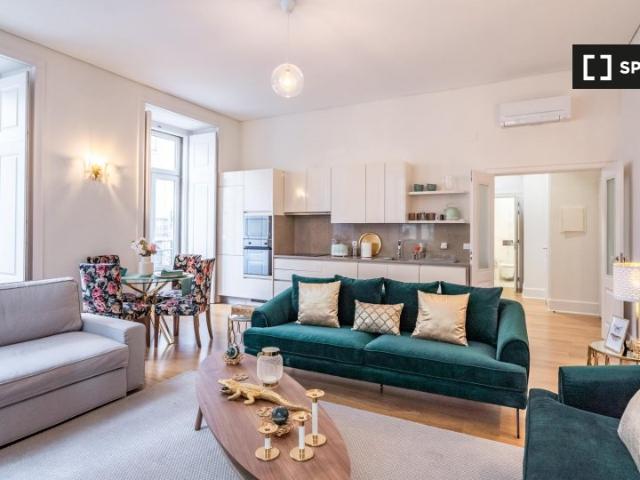 Apartamento alugar em São Cristóvão e São Lourenço, Lisboa