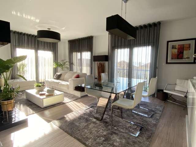 Apartamento alugar em Bairro Clemente Vicente, Oeiras
