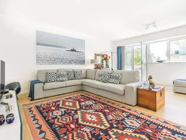 Apartamento alugar em Santo Amaro de Oeiras, Oeiras