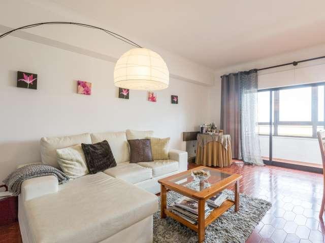 Apartamento alugar em Almada, Setúbal