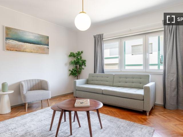 Apartamento alugar em Porto, Lordelo Do Ouro