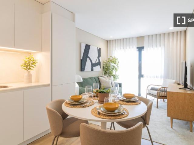Apartamento alugar em Porto, Cedofeita