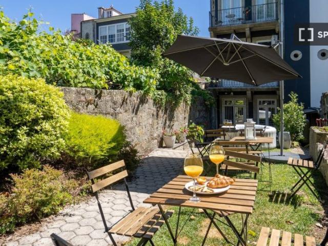 Apartamento alugar em Porto, Lordelo Do Ouro