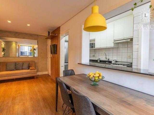 Apartamento venda em SQN 402, Plano Piloto