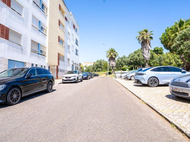 Apartamento alugar em Pirescoxe, Santiago Dos Velhos