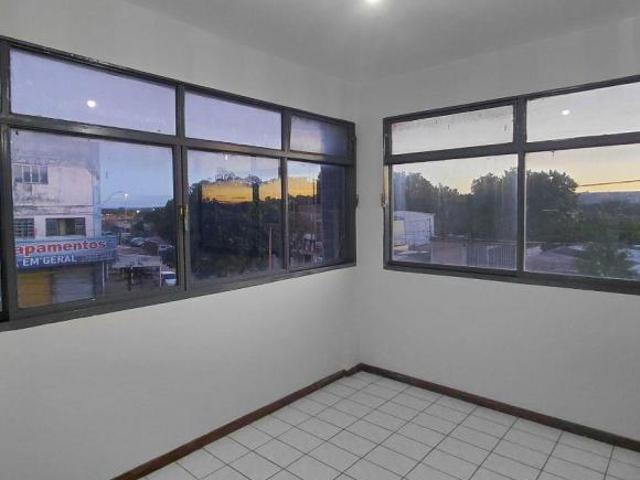 Apartamento venda em Região Geográfica Imediata do Distrito Federal, Região Integrada de Desenvolvimento do Distrito Federal e Entorno