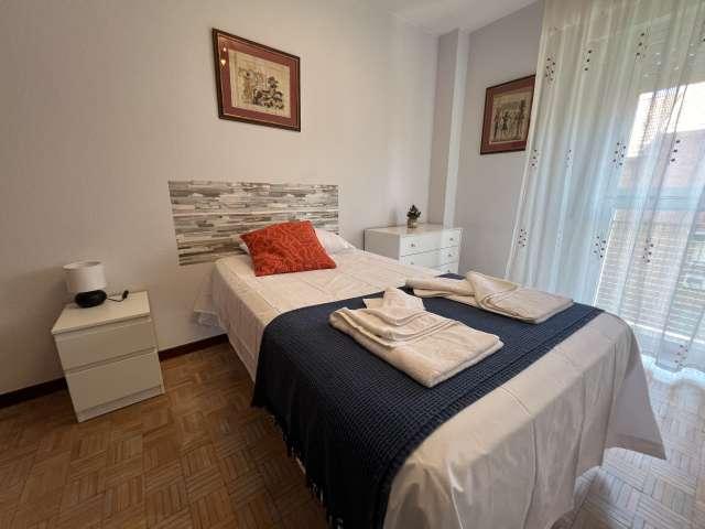 Apartamento en alquiler en Madrid, Almendrales