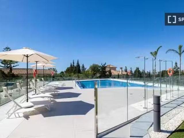 Apartamento en alquiler en Chaparral, Costa del Sol Occidental