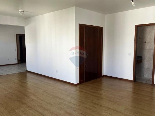 Apartamento aluguel em Região Geográfica Imediata de Florianópolis, Desterro