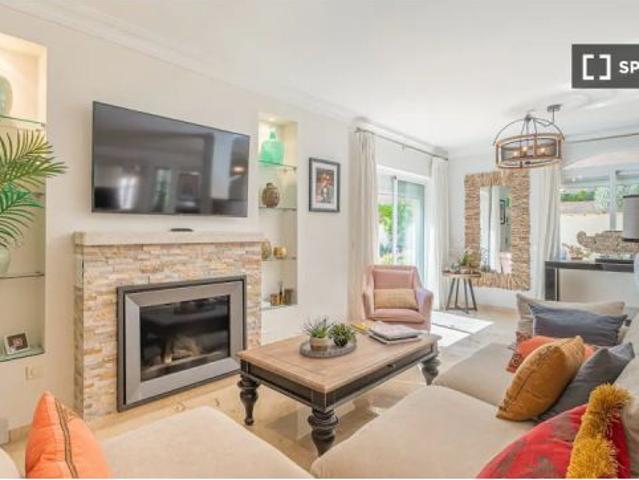 Piso en alquiler en Nueva Andalucía, Costa del Sol Occidental