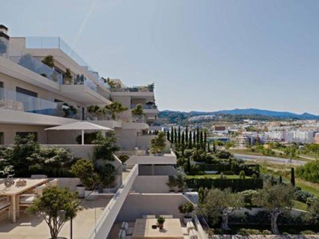 Apartamento en venta en Estepona
