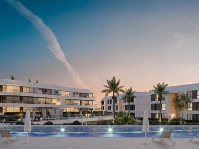 Apartamento en venta en Estepona