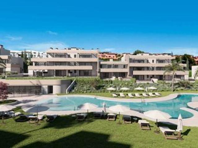 Apartamento en venta en Estepona