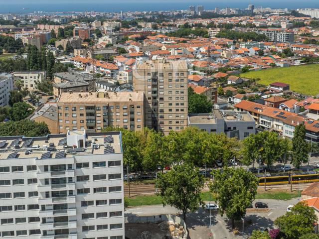 Apartamento venda em Árvore Grossa, Porto