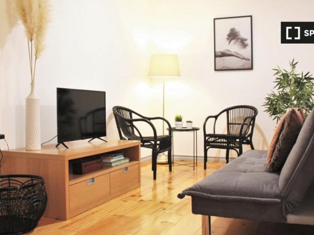 Apartamento alugar em São Vicente de Fora, Lisboa