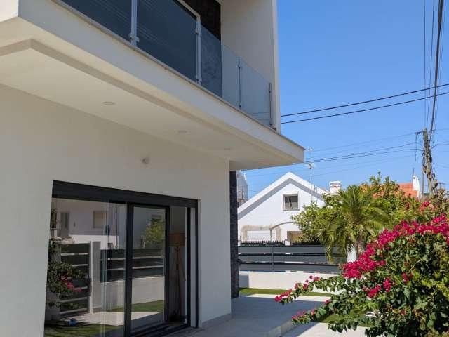 Apartamento alugar em Almada, Setúbal