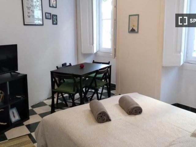 Apartamento alugar em Santa Maria Maior, Lisboa