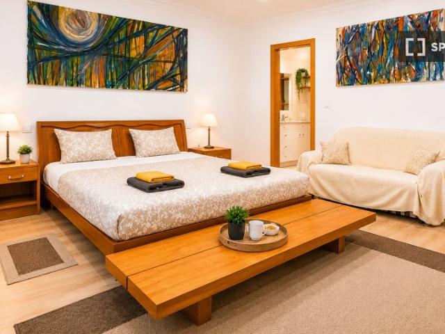 Apartamento alugar em Bairro Andrade, Lisboa