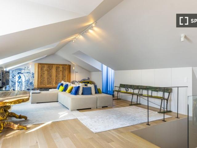 Apartamento alugar em Misericórdia, Lisboa