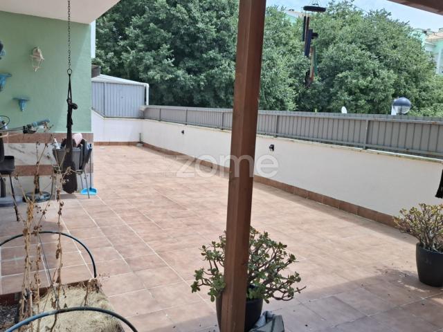 Apartamento venda em Casal da Cavaleira, Sintra