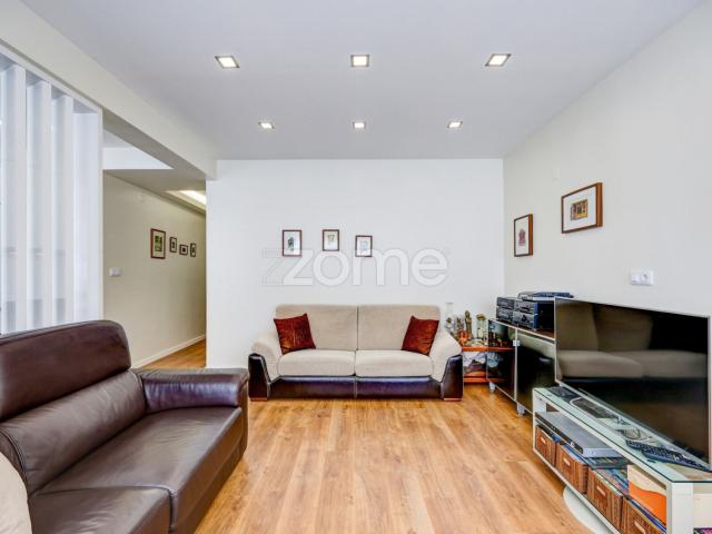 Apartamento venda em Rinchoa, Rio de Mouro