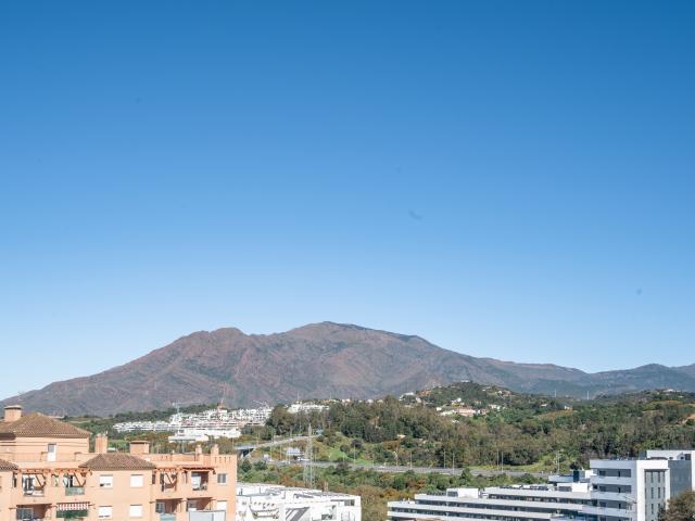 Piso en venta en Barriada Islas Canarias, Costa del Sol Occidental