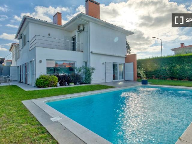 Apartamento alugar em Almada, Setúbal