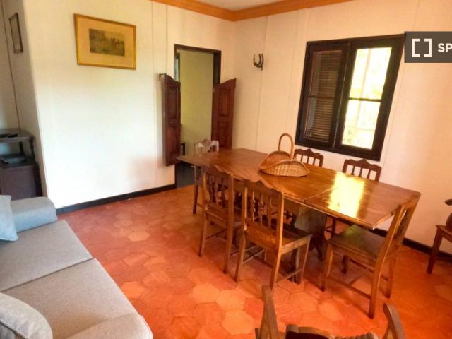 Apartamento alugar em Almada, Setúbal