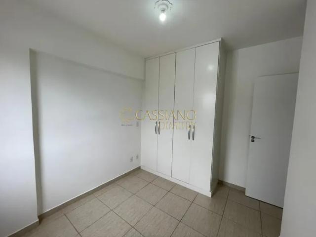 Apartamento aluguel em Região Imediata de São José dos Campos, Região Metropolitana do Vale do Paraíba e Litoral Norte