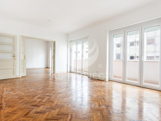 Apartamento alugar em Avenidas Novas, Lisboa