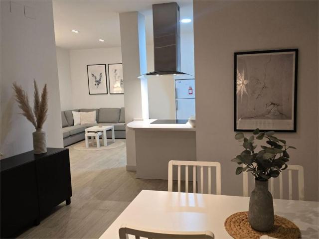 Apartamento en alquiler en Este, Málaga-Costa del Sol