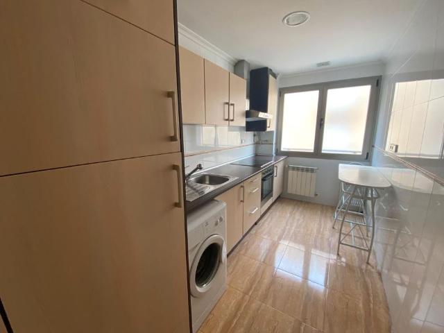 Apartamento en alquiler en Centro, Albacete