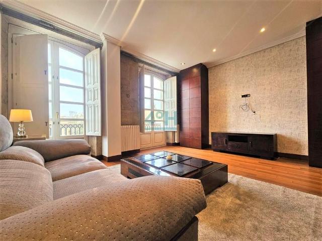Apartamento en alquiler en Centro, Ourense