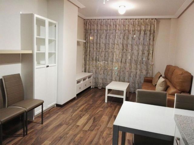 Apartamento en alquiler en Delicias - Arco de Ladrillo, Valladolid