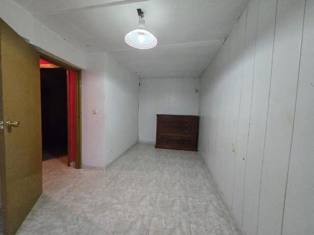 Apartamento en alquiler en Sergude, Carral