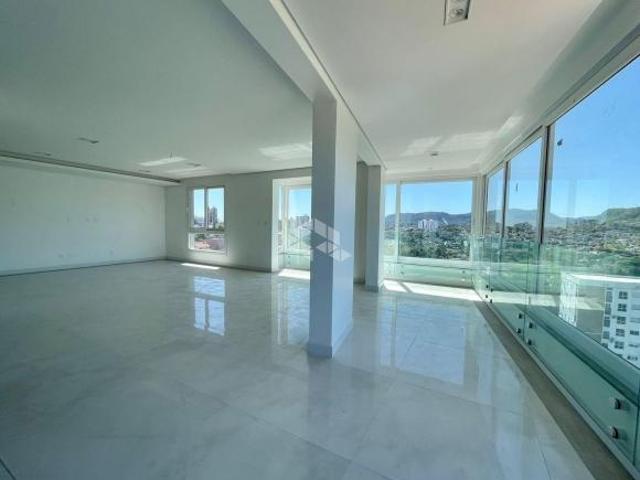 Apartamento venda em Região Geográfica Imediata de Santa Maria, Santa Maria