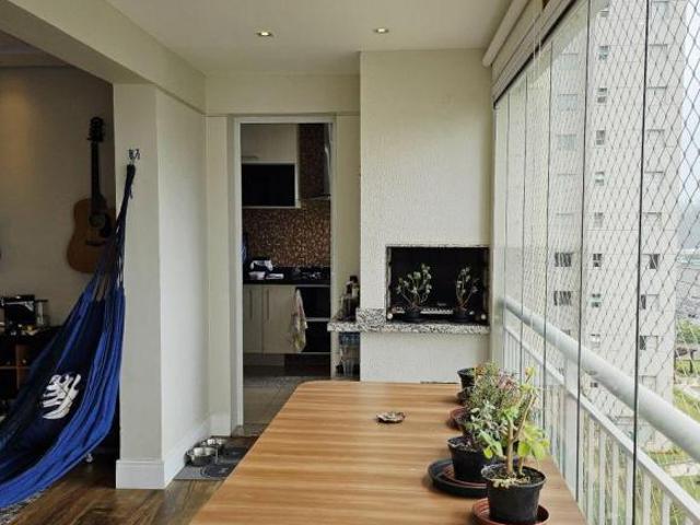 Apartamento venda em Região Imediata de São Paulo, Região Metropolitana de São Paulo