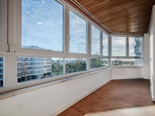Apartamento alugar em São Julião da Barra, Oeiras