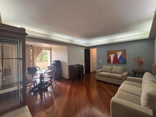 Apartamento venda em SQN 310, Plano Piloto