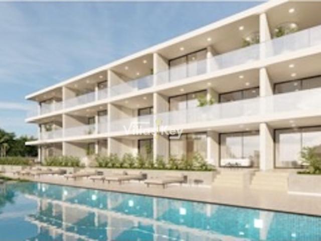 Apartamento venda em Estômbar, Faro